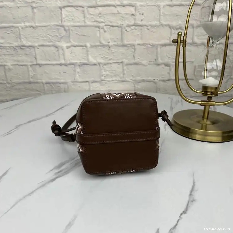Fashionrepsfam ru Bags LV 206B570001 0511